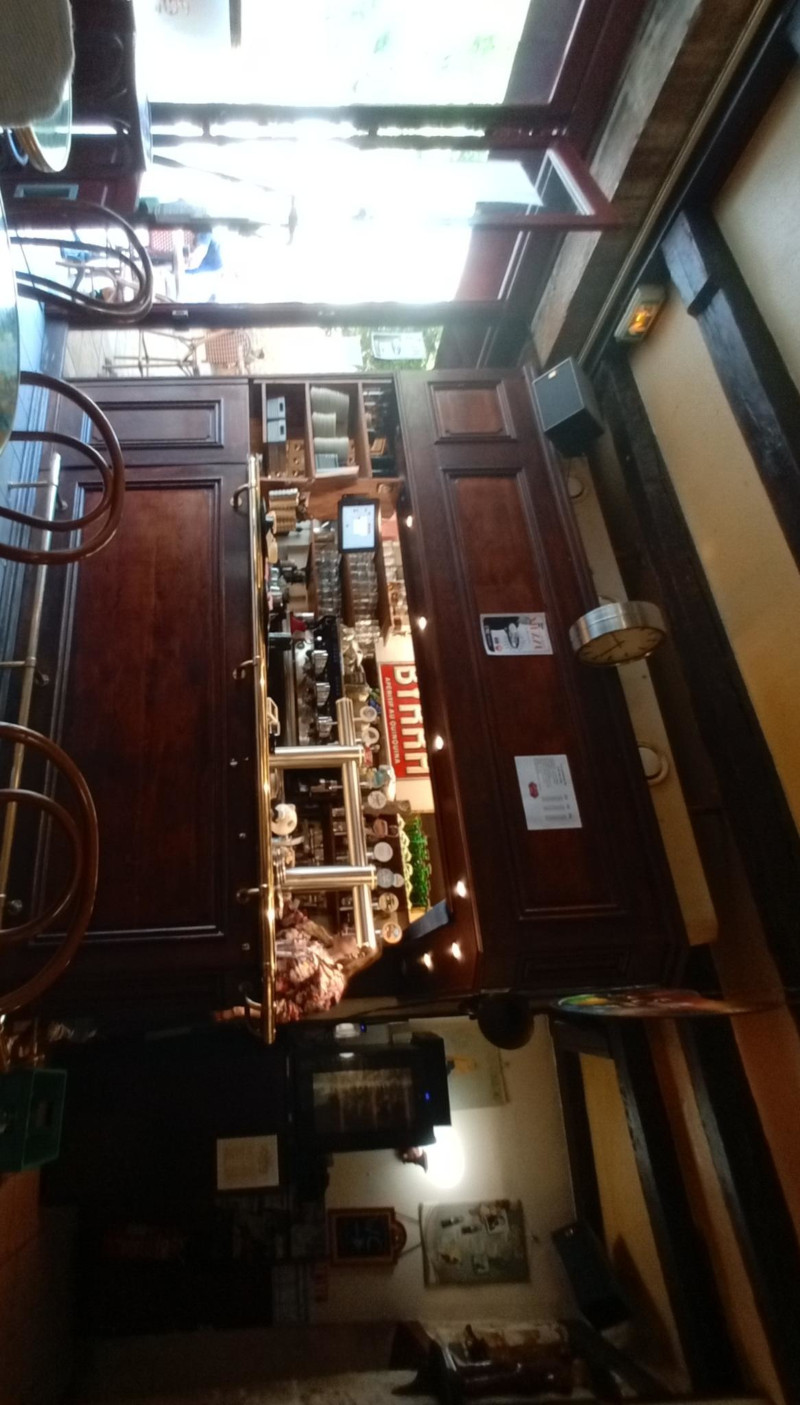 Comptoir du Café des arts à Poitiers 